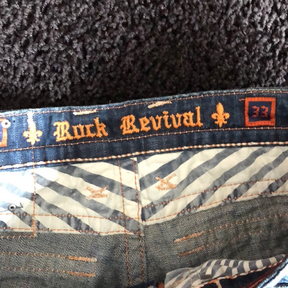 Rock revival distressed jeans - Picture 3 of 5